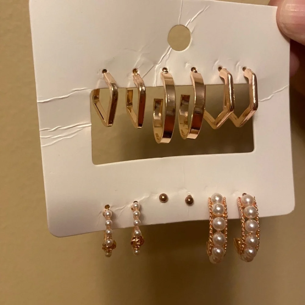 NEW rose gold fashion earrings set